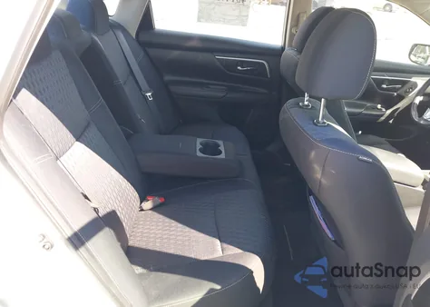 2017 Nissan Altima 2.5 Sv z USA, uszkodzony, nr VIN 1N4AL3AP0HC131258